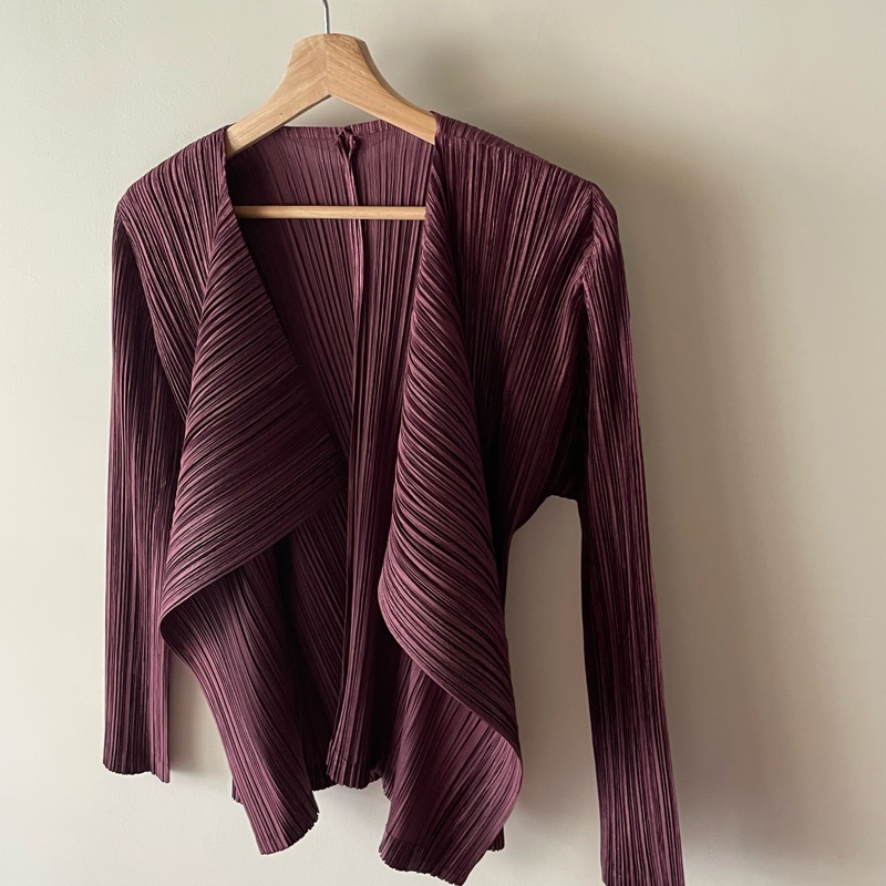 ▪️富貴選物FUGUEI▪️PP 三宅一生 紅棕色 類海帶緞面光澤長袖外套-5