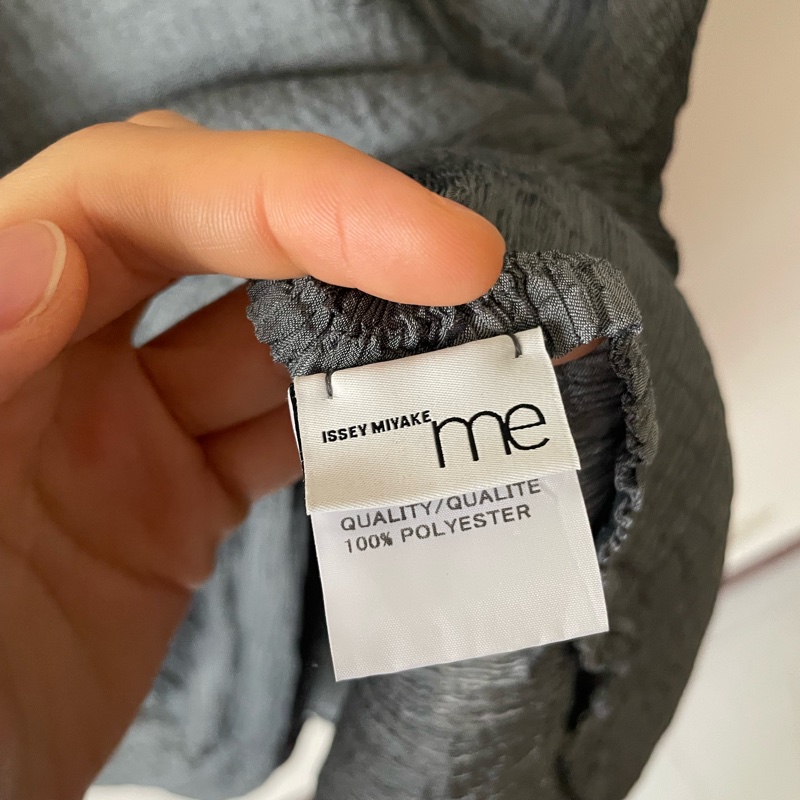 ▪️富貴選物FUGUEI▪️ME 三宅一生 灰色 縐織壓褶彈跳 長版上衣-9