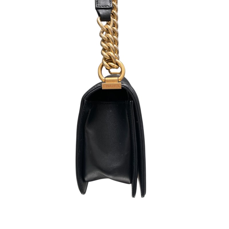 CHANEL 香奈兒 BOY 25 黑色 金扣-4