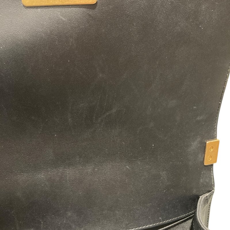 CHANEL 香奈兒 BOY 25 黑色 金扣-11