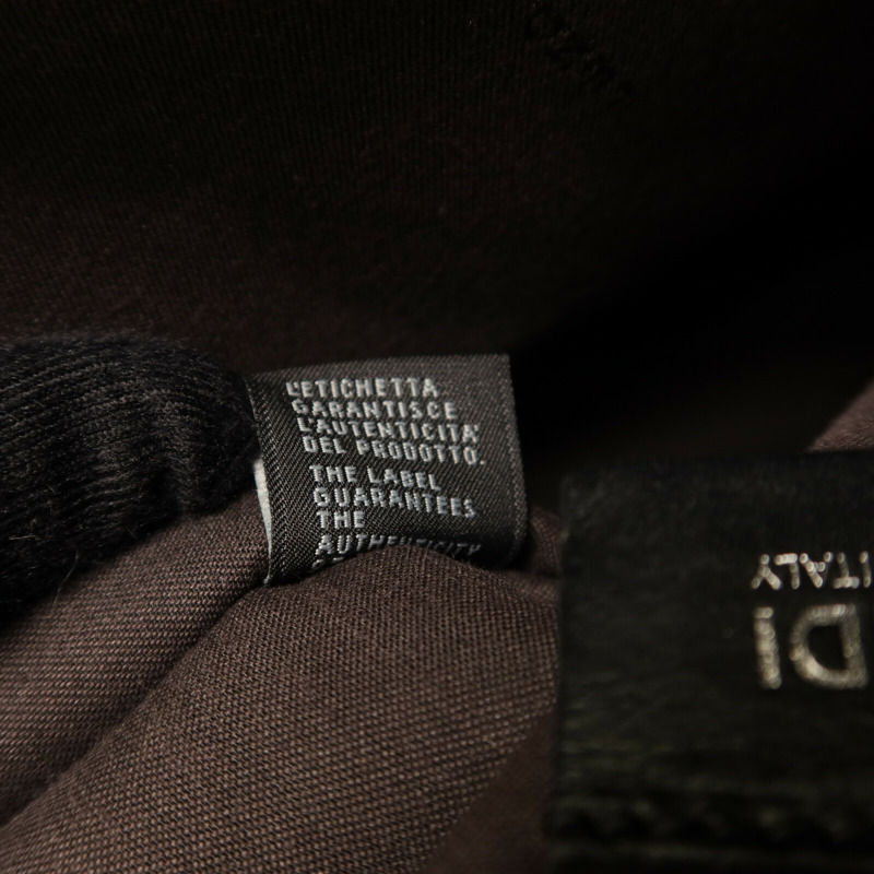 FENDI 塗層帆布Messenger Bag肩背袋-8