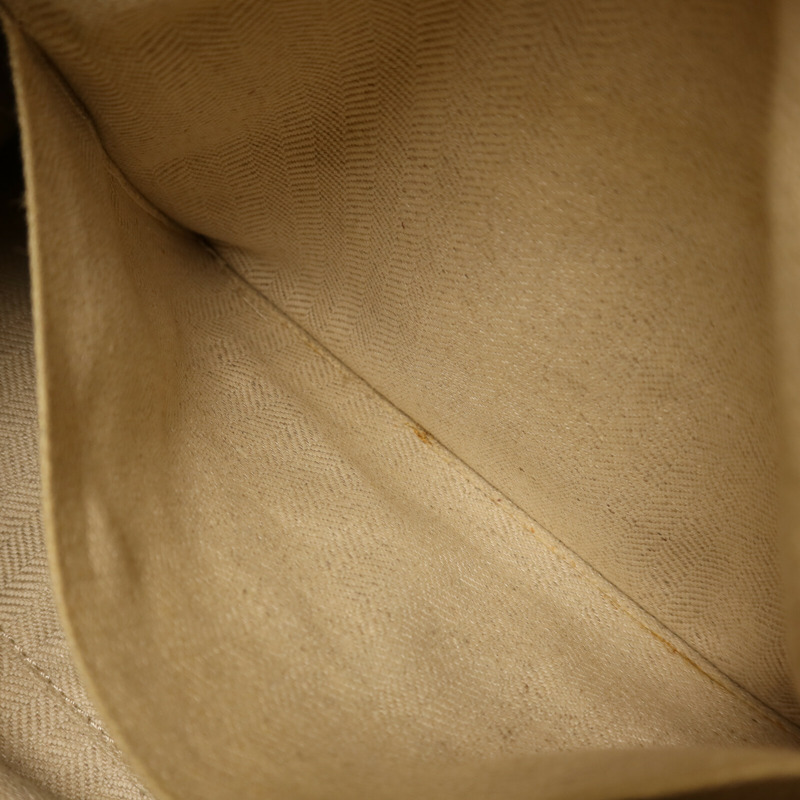 LOEWE 牛皮皮革Puzzle Medium手挽肩背兩用袋-5