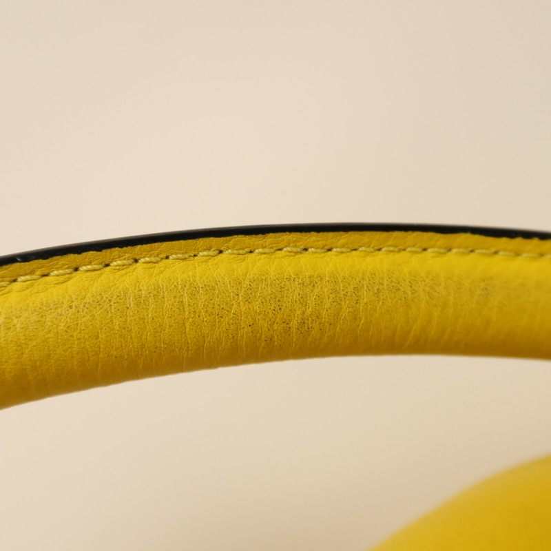 LOEWE 牛皮皮革Puzzle Medium手挽肩背兩用袋-18