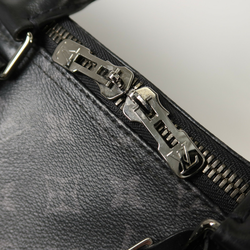 LOUIS VUITTON Monogram Eclipse Keepall Bandoulier手挽肩背兩用袋-8