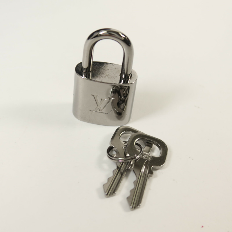 LOUIS VUITTON Monogram Eclipse Keepall Bandoulier手挽肩背兩用袋-9