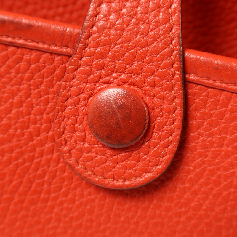 HERMES Clemence皮革Evelyne PM肩背袋Rouge Tomate-15