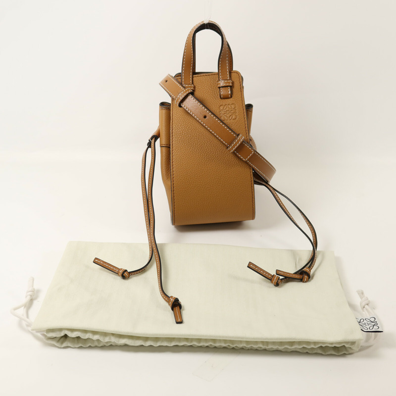 LOEWE 牛皮皮革Hammock Mini手挽肩背兩用袋-8
