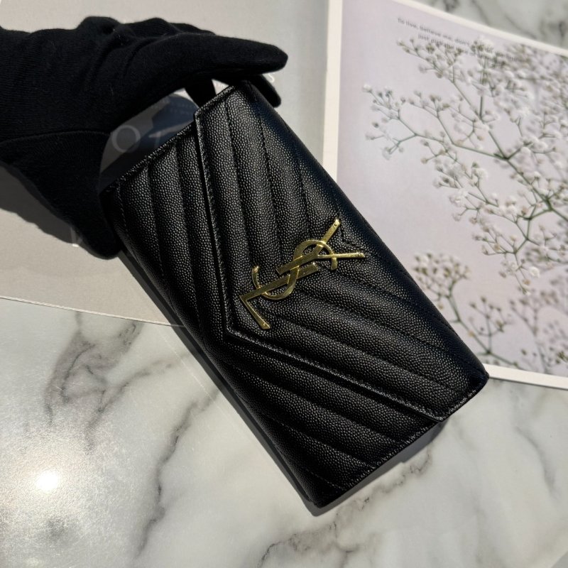全新 YSL黑金魚子醬信封長夾-8