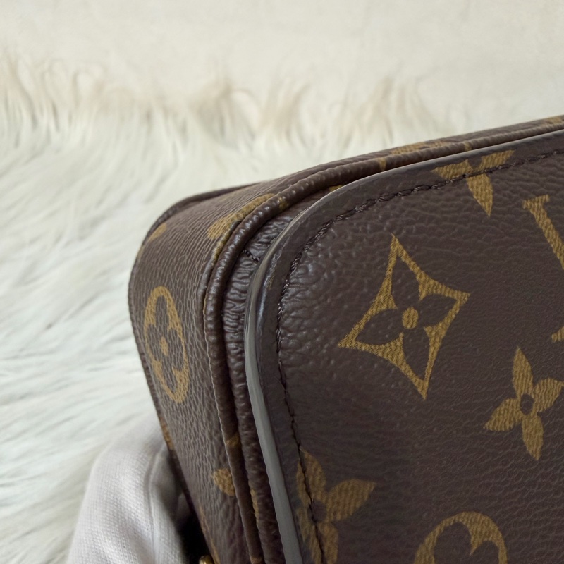 LV METIS East West M46279 老花 金鍊 郵差包 腋下包-8