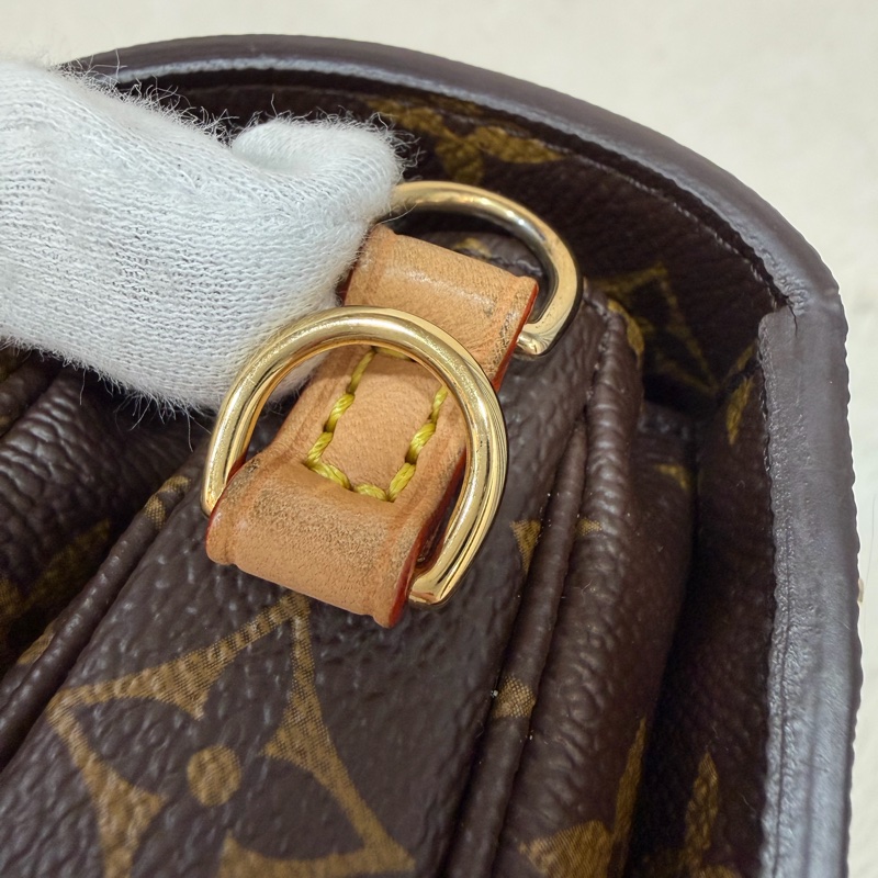 LV METIS East West M46279 老花 金鍊 郵差包 腋下包-23