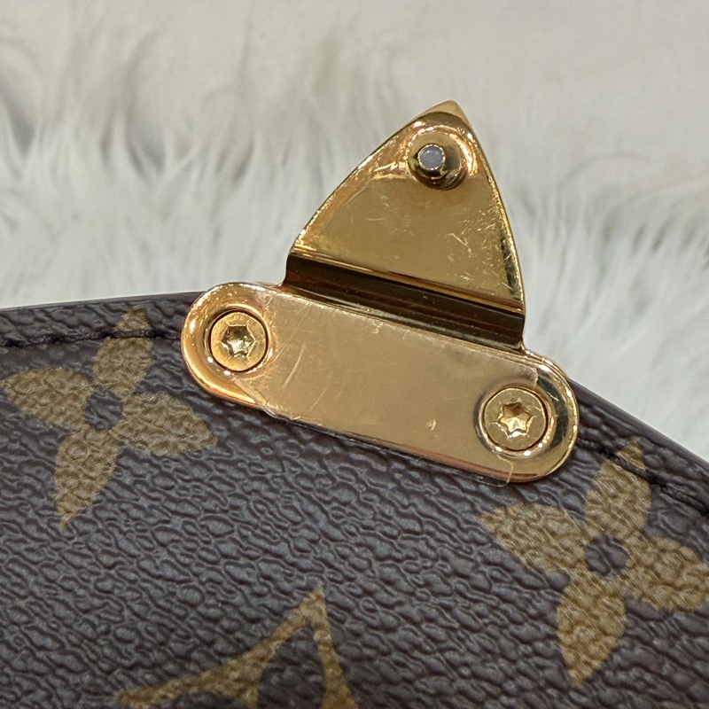 LV METIS East West M46279 老花 金鍊 郵差包 腋下包-27