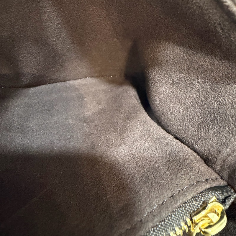 LV METIS East West M46279 老花 金鍊 郵差包 腋下包-42