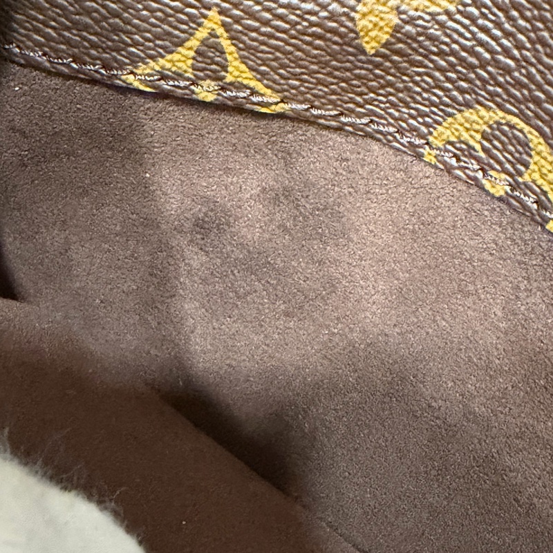 LV METIS East West M46279 老花 金鍊 郵差包 腋下包-50