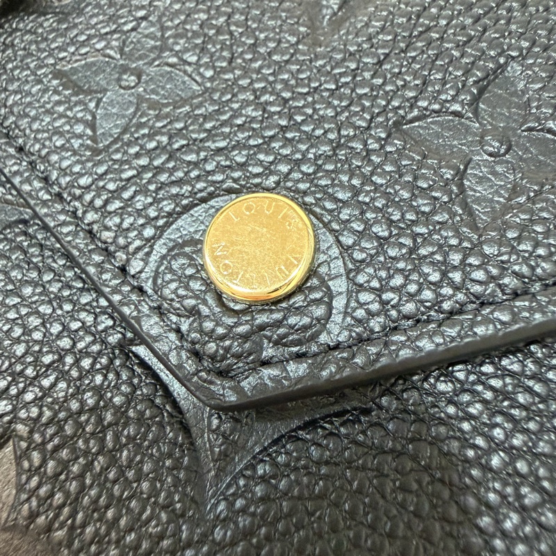 LV M64060 黑色荔枝皮 零錢包信用卡夾名片夾短夾錢包皮夾-5
