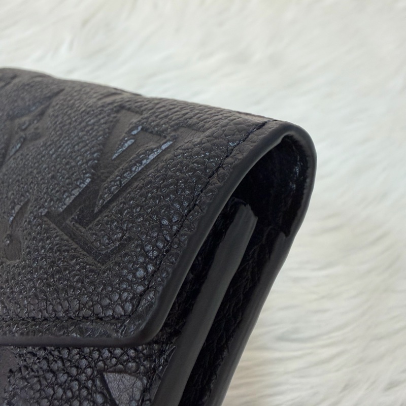 LV M64060 黑色荔枝皮 零錢包信用卡夾名片夾短夾錢包皮夾-16
