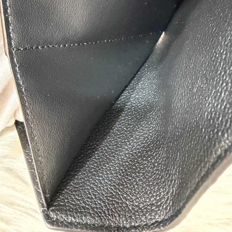 LV M64060 黑色荔枝皮 零錢包信用卡夾名片夾短夾錢包皮夾-30