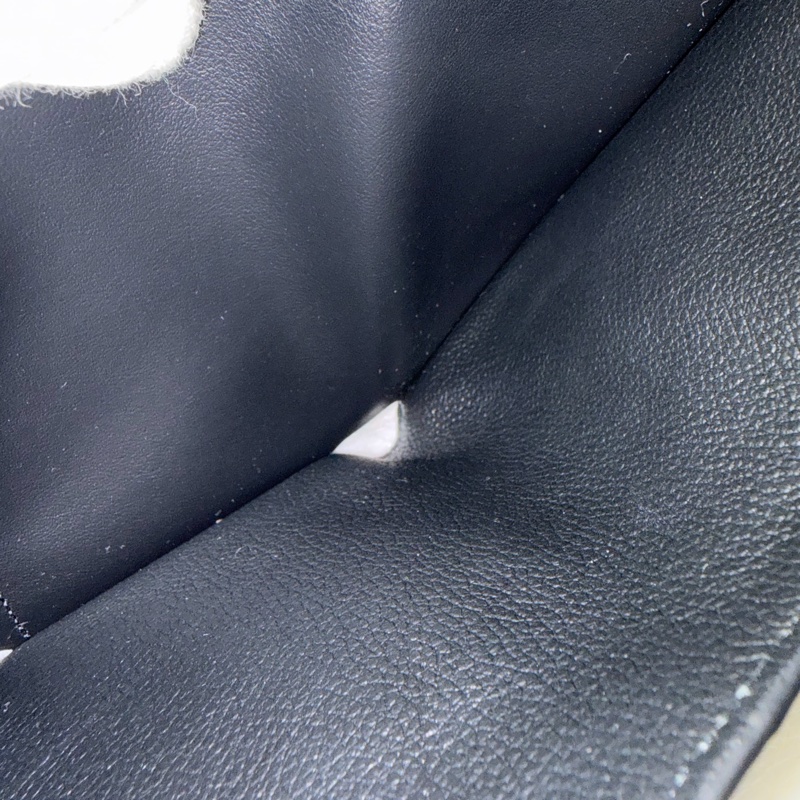 LV M64060 黑色荔枝皮 零錢包信用卡夾名片夾短夾錢包皮夾-31