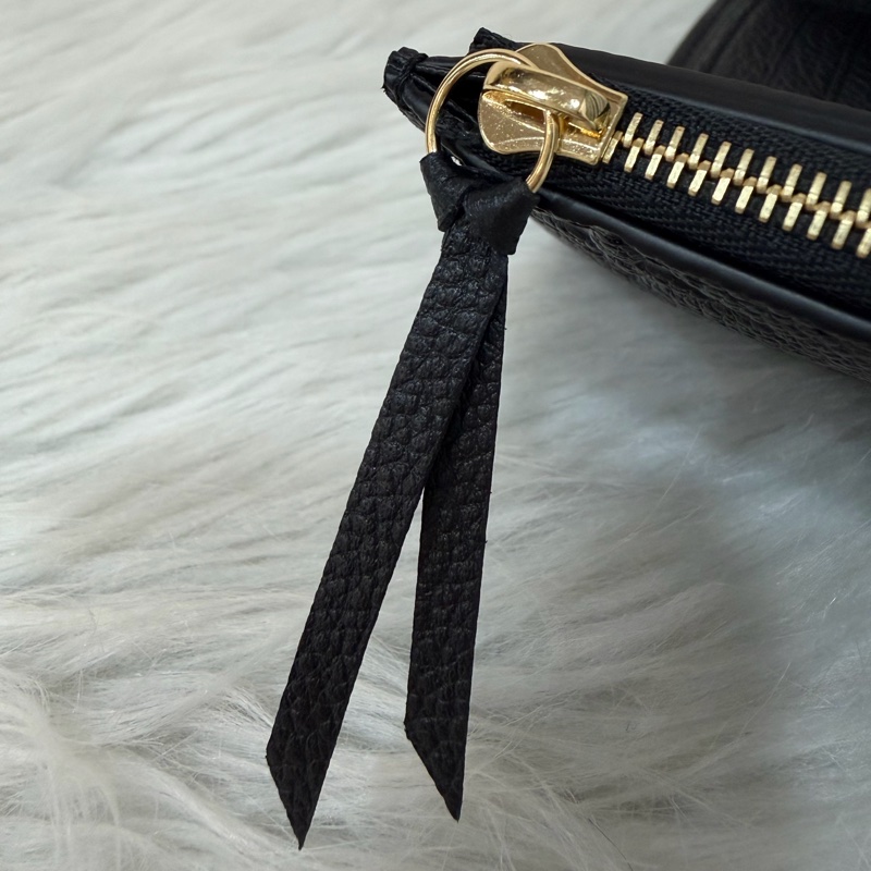 LV M64060 黑色荔枝皮 零錢包信用卡夾名片夾短夾錢包皮夾-35