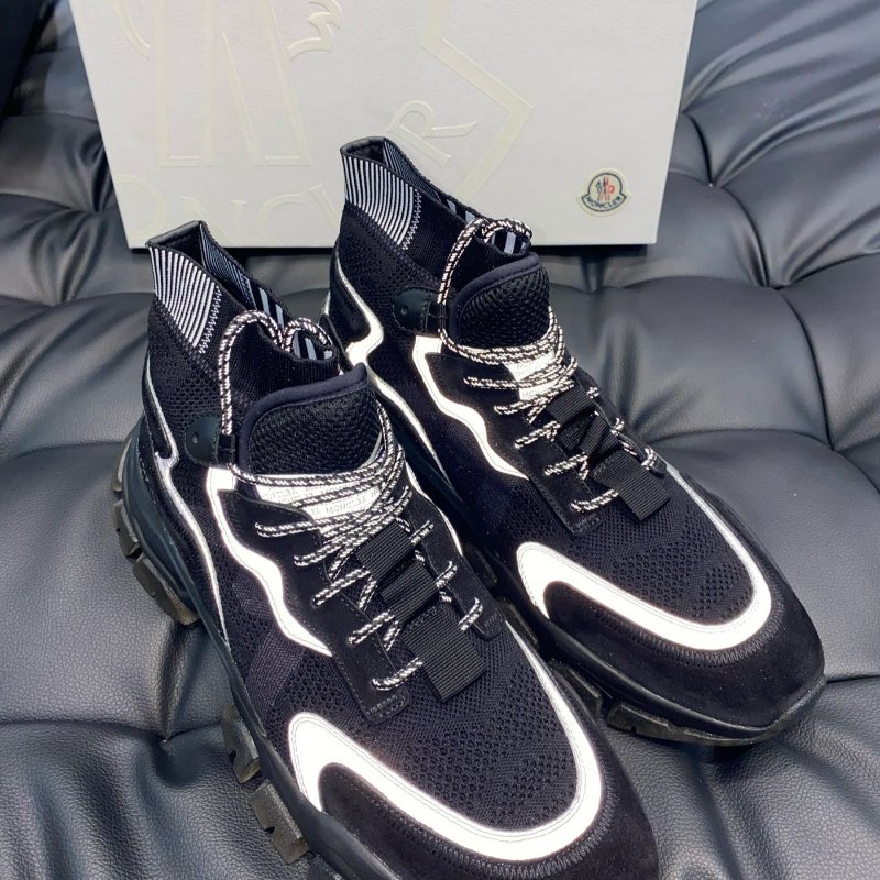 💎Han's house精品服飾💎MONCLER LOGO 反光鞋 現貨43 原價 24400-1