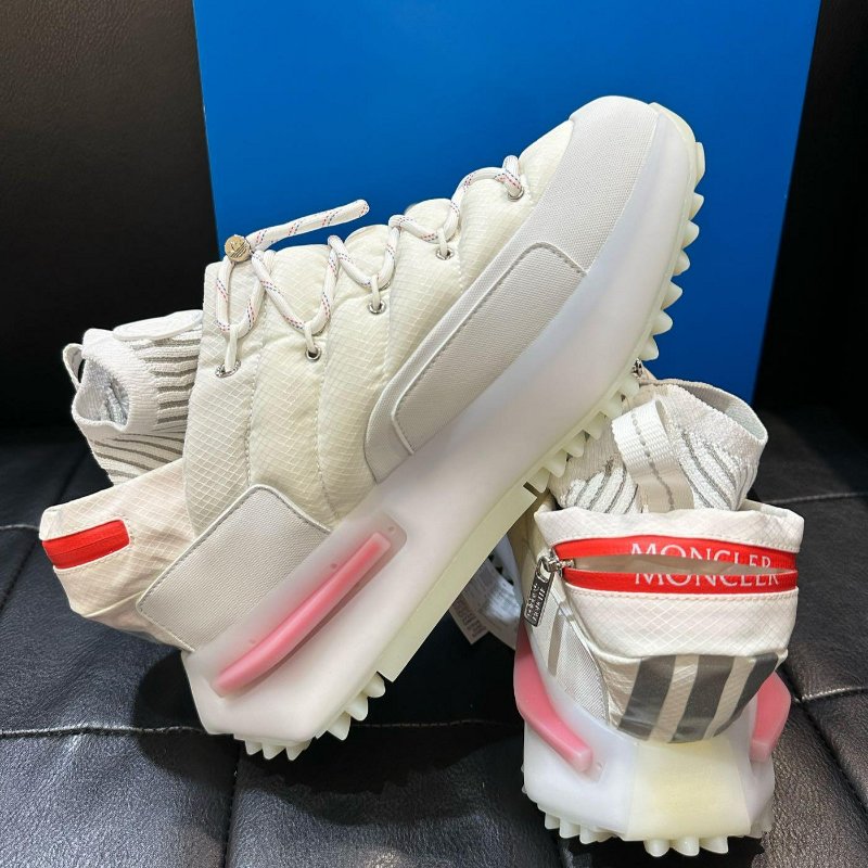 💎Han's house精品服飾💎 MONCLER 聯名 adidas 鞋 現貨26 價20500-2