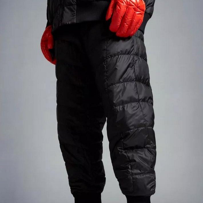 💎Han's house精品服飾💎 MONCLER 聯名 adidas 鞋 現貨26 價20500-6