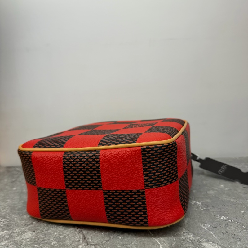 LV紅色棋盤格小方包/N40561/晶片-4