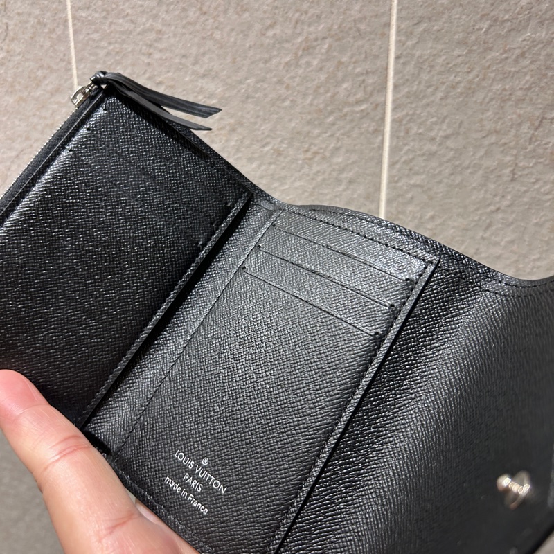 LV水波紋短夾 母錢包 發財錢包 祼包 絕版水波 質感水波-2
