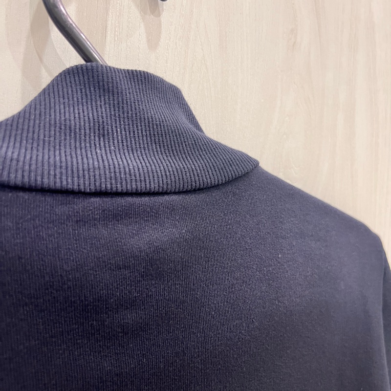 Moncler 羽絨拼接內刷毛保暖外套(專櫃原價3萬6左右)-6