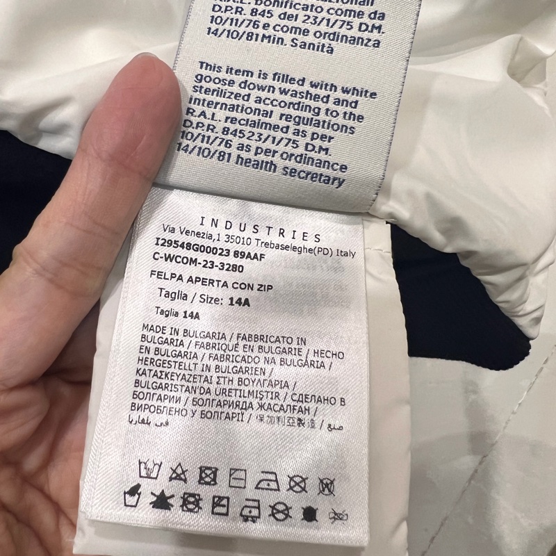 Moncler 羽絨拼接內刷毛保暖外套(專櫃原價3萬6左右)-11