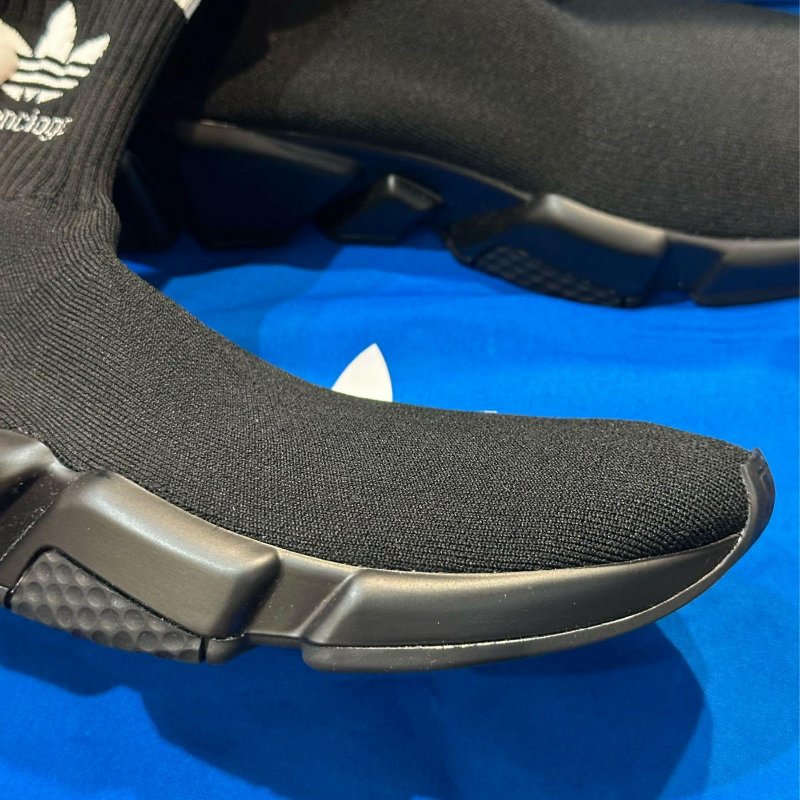 💎Han's house精品服飾💎Balenciaga 聯名 ADIDAS 巴黎世家 TRAINERS 針織 襪套 球鞋  現貨41原價30000-4