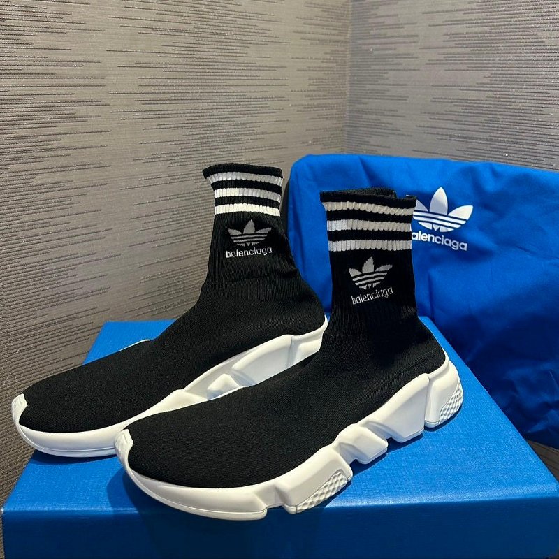 💎Han's house精品服飾💎 Balenciaga 聯名 ADIDAS 巴黎世家 TRAINERS 針織 襪套 球鞋 現貨41原價31700-0