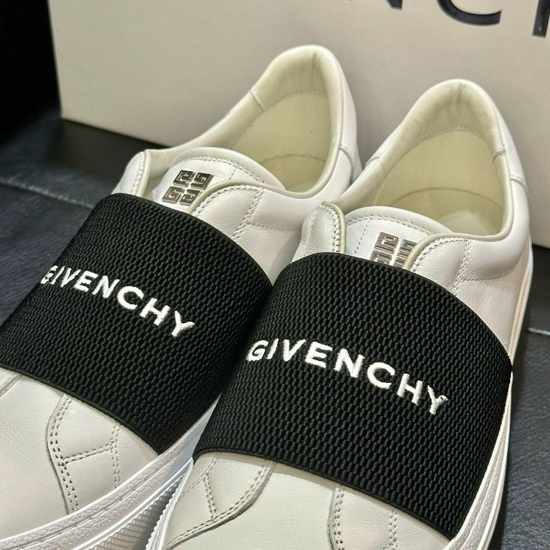 💎Han's house精品服飾💎 GIVENCHY 紀梵希小白 鞋 現貨 UK 6.5 ~ 10 原價22500-1