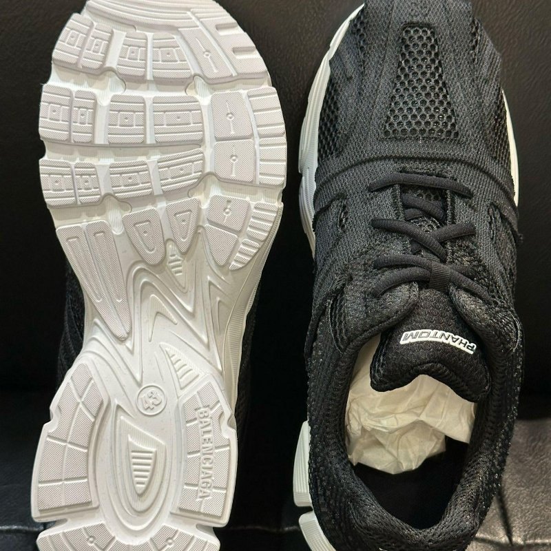 💎Han's house精品服飾💎Balenciaga 巴黎世家 鞋 現貨43-5