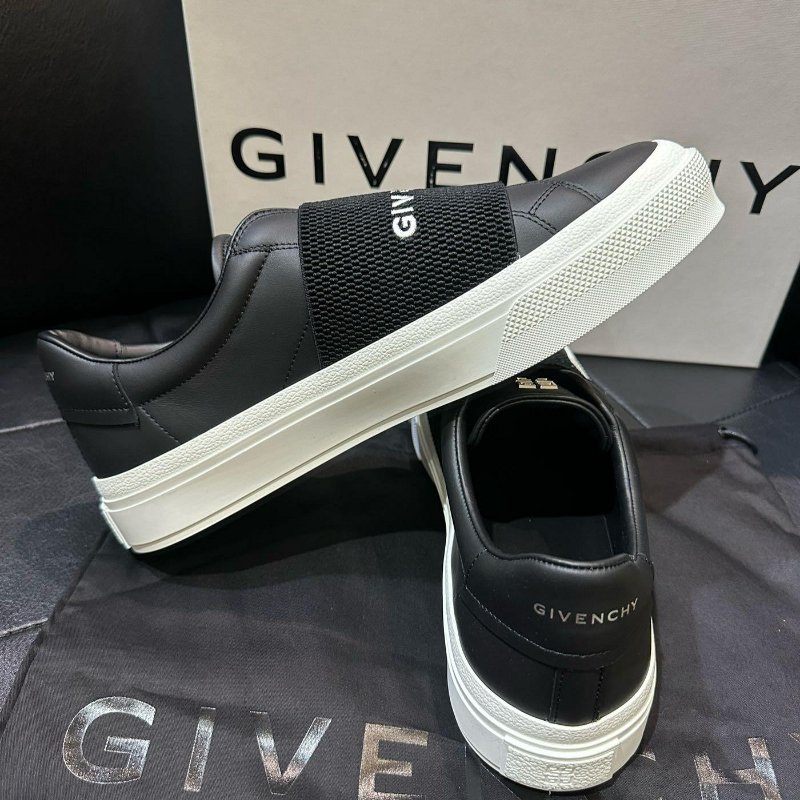 💎Han's house精品服飾💎GIVENCHY 紀梵希 刺繡 小牛皮 鞋 現貨28原價22500-1