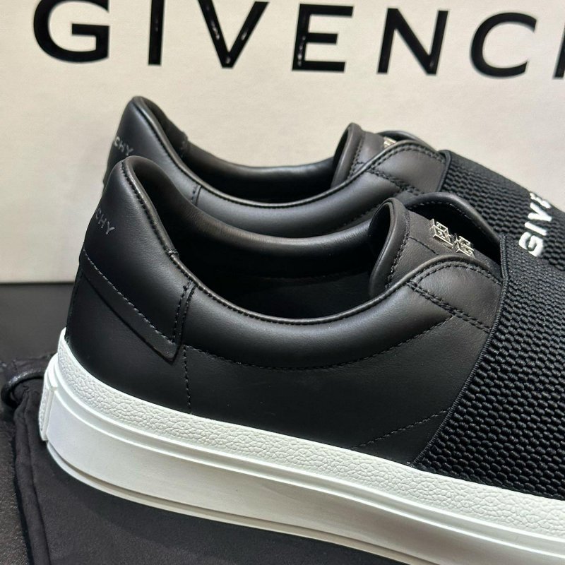 💎Han's house精品服飾💎GIVENCHY 紀梵希 刺繡 小牛皮 鞋 現貨28原價22500-2