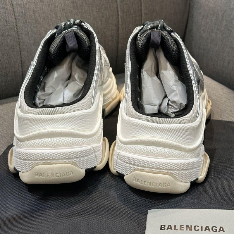 💎Han's house精品服飾💎Balenciaga TRIPLE S 巴黎世家 復古 老爹涼 半拖 懶人鞋 現貨42/43 原價29200-5