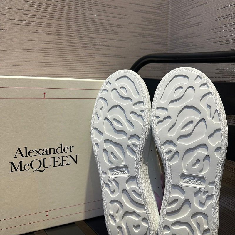 💎Han's house精品服飾💎ALEXANDER MCQUEEN MCQ Oversize 小牛皮 厚底 休閒鞋 現貨 39 原價21600-1