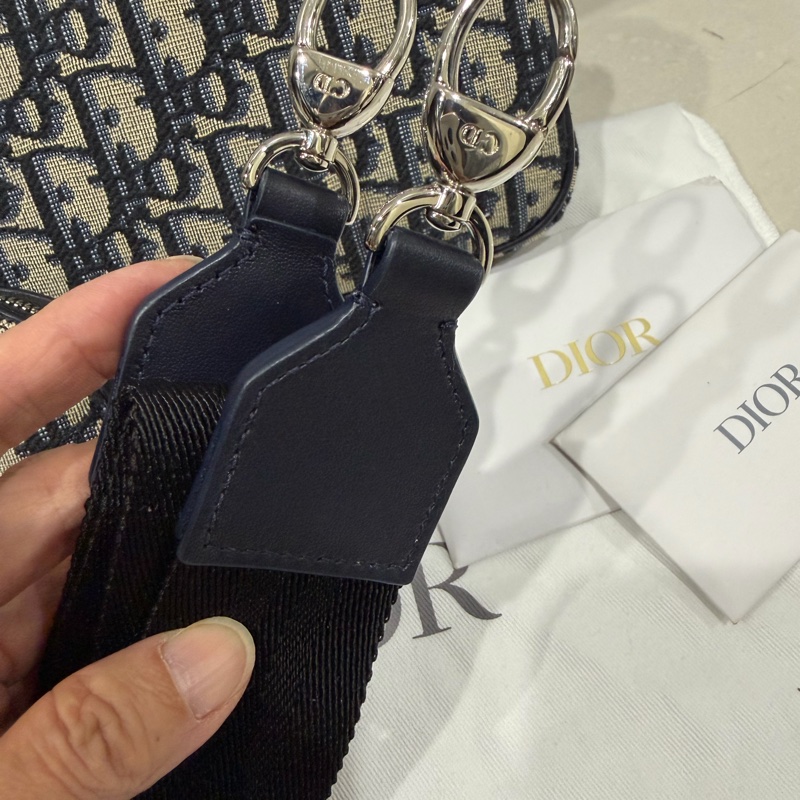 Dior Oblique 經典老花緹花二合一斜背包-1