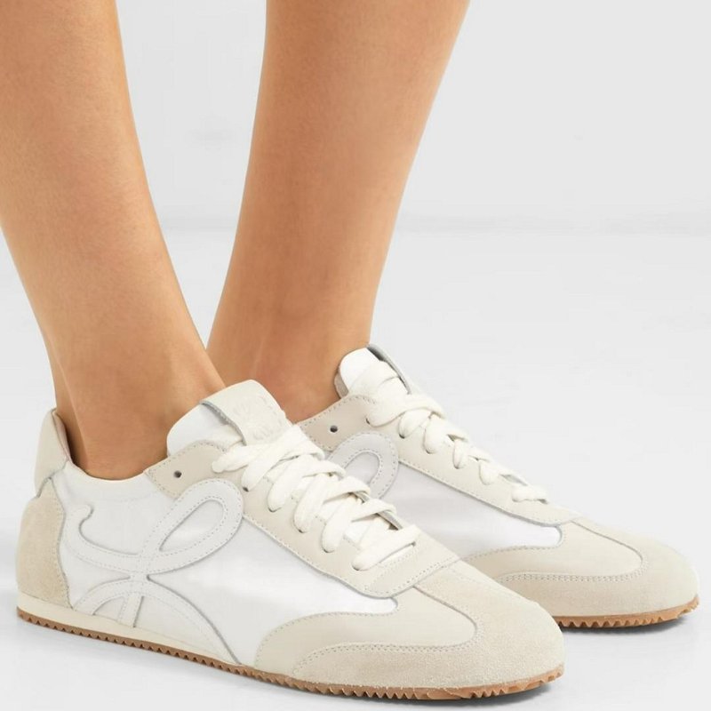 💎Han's house精品服飾💎LOEWE 鞋 現貨 42 原價22000-7