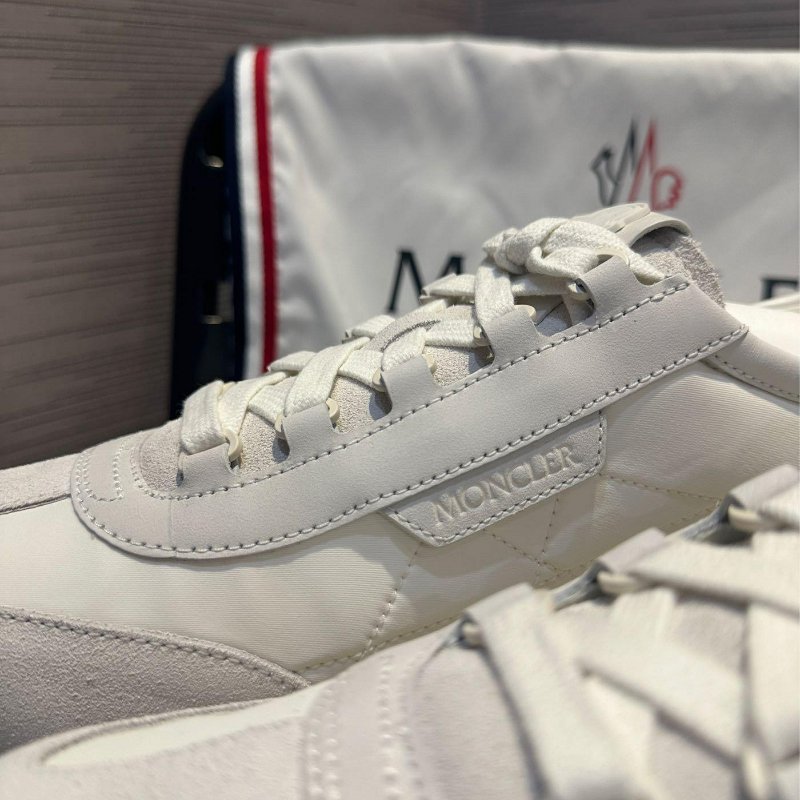 💎Han's house精品服飾💎 MONCLER Pacey 麂皮 鞋 現貨44原價22000-2