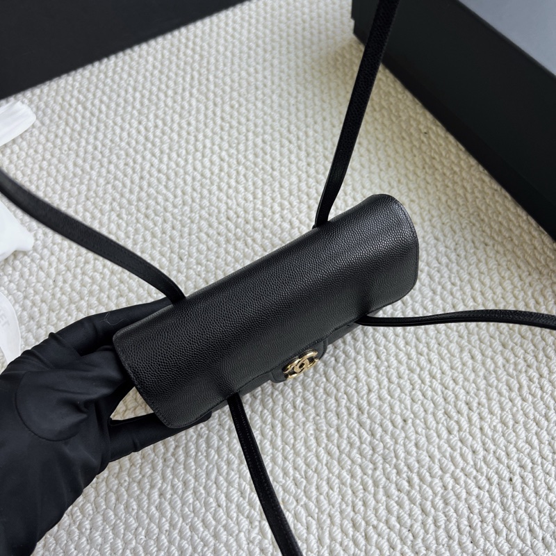 🌷新款天菜！ Chanel 香奈兒 Preppy Coco mini 腋下包 黑金 芯片款-2