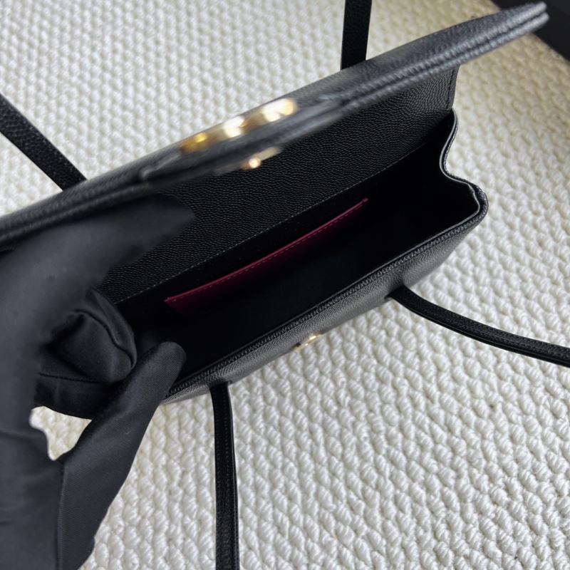 🌷新款天菜！ Chanel 香奈兒 Preppy Coco mini 腋下包 黑金 芯片款-7