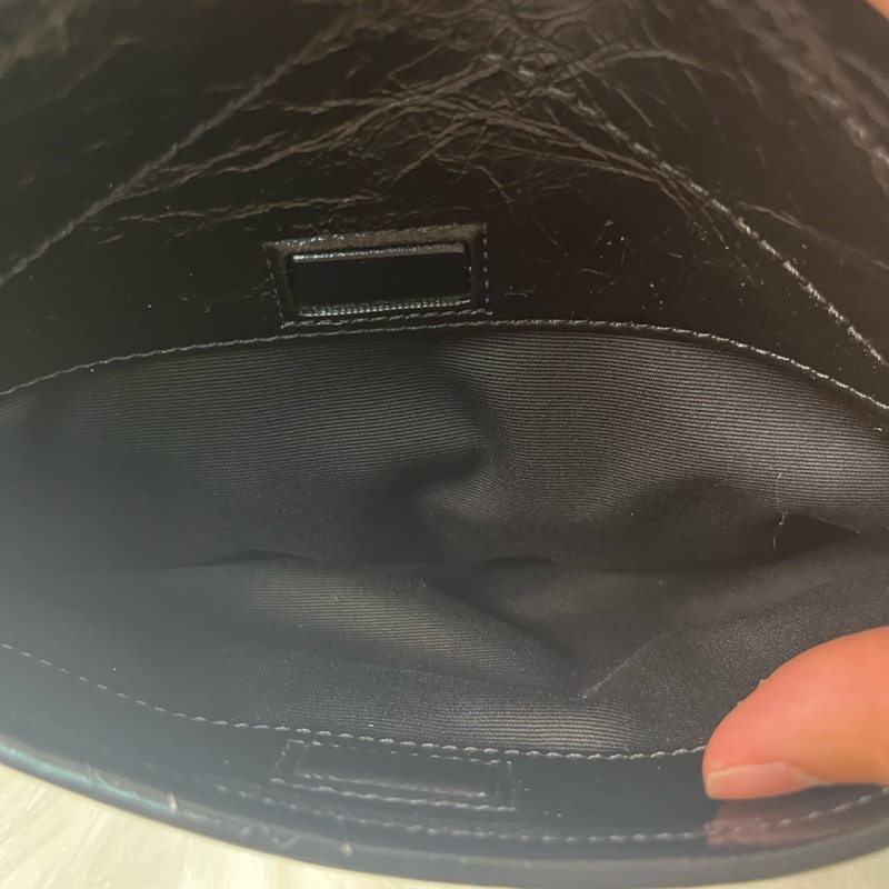 聖羅蘭YSL Niki Medium復古皮革包 中號 黑色-4