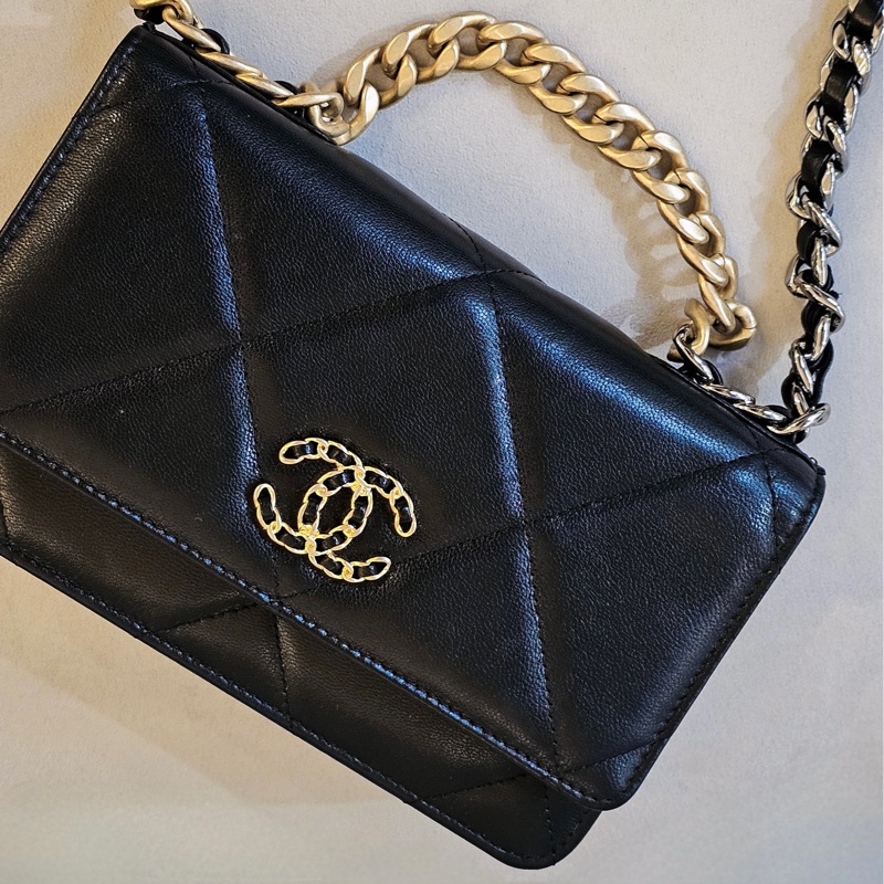 Chanel 19woc 黑金-0