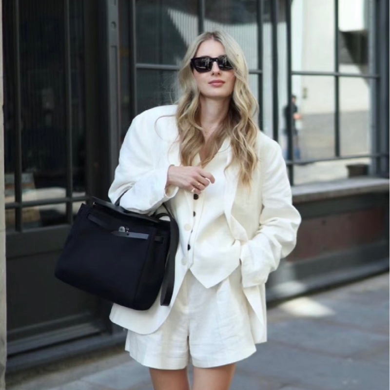 Hermes Herbag 31 黑色皮革 （附黑白替換袋）-1