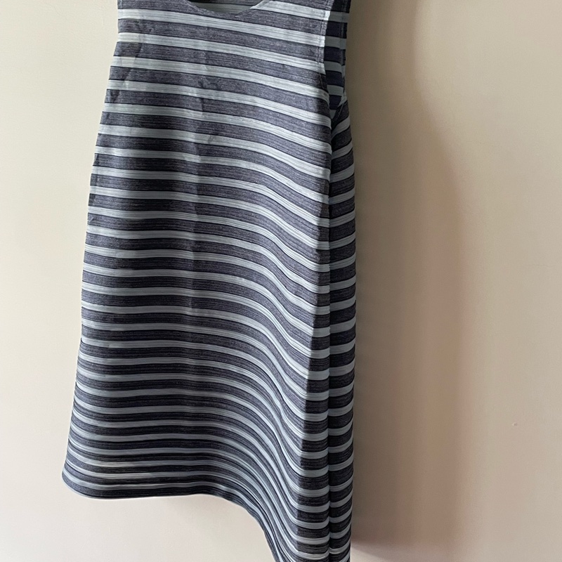 ▪️富貴選物FUGUEI▪️PP 三宅一生 無袖藍色拼接 彈跳橫紋連衣裙  長版上衣 短洋裝-6