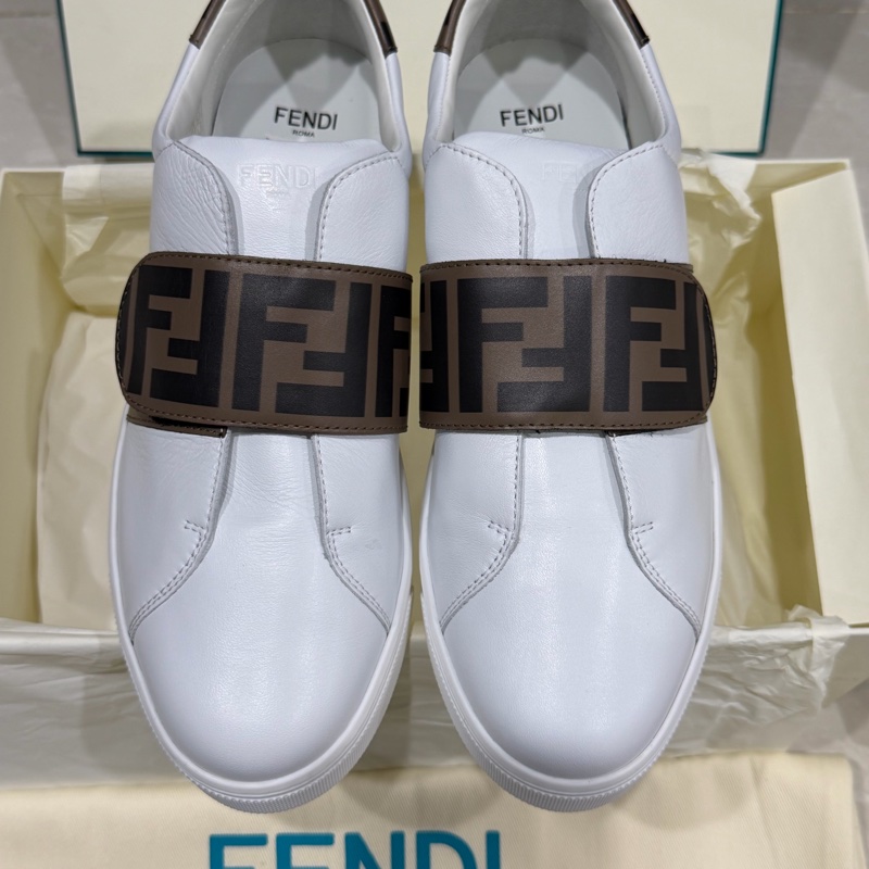 Fendi 經典小白鞋/青少年款魔鬼氈運動鞋(EU38/24.5cm)-10