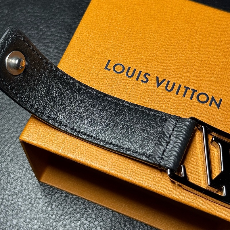 Louis Vuitton 黑原花大Logo手環-4