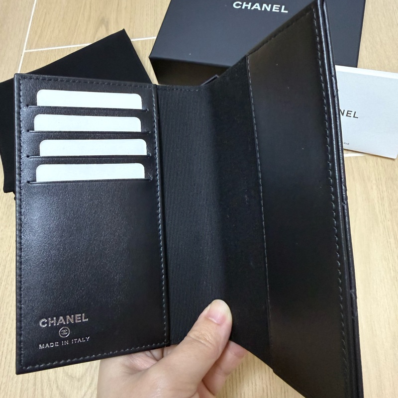 Chanel 全黑護照套 Passport Holder-2