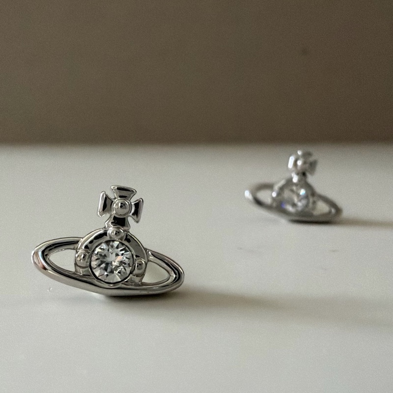 Vivienne Westwood 🪐基本款 經典單鑽土星 Nano Solitaire-3